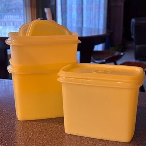 Set of 3 Vintage Tupperware Shelf Saver Storage Containers